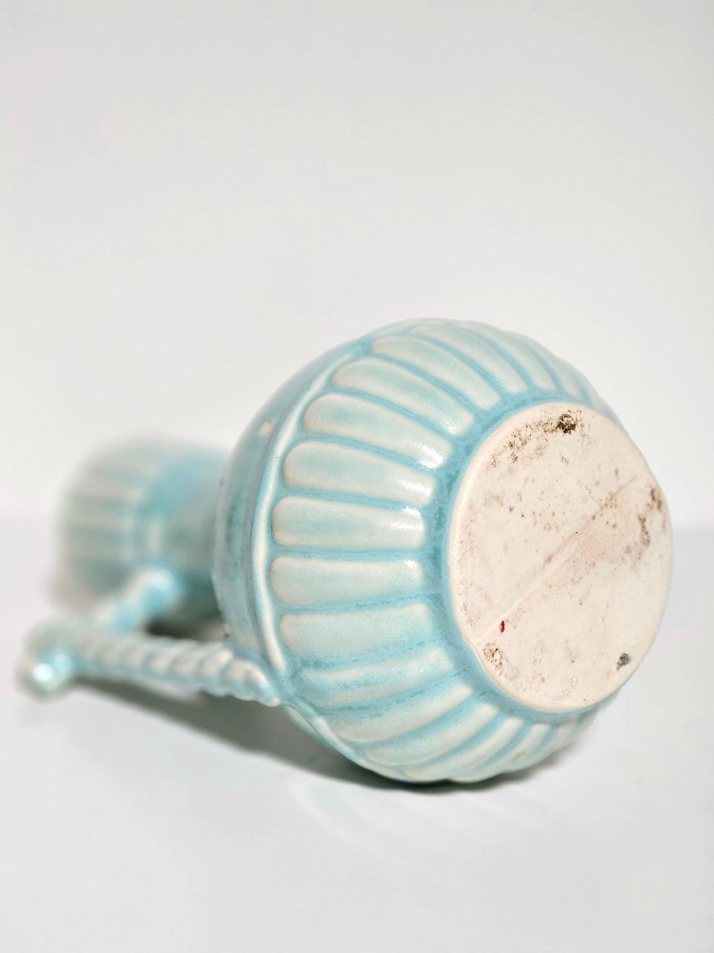 1943 McCoy Twisted Rope Pitcher
