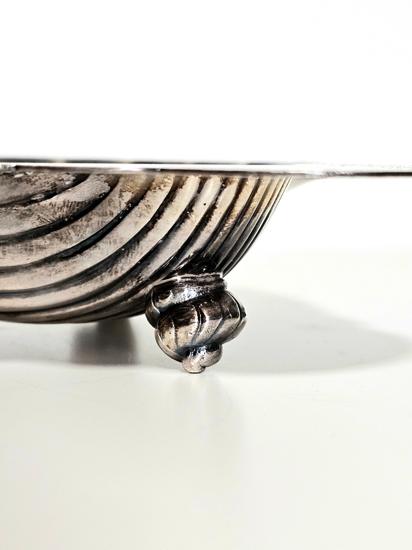International Silver Co Silverplated Shell Dish
