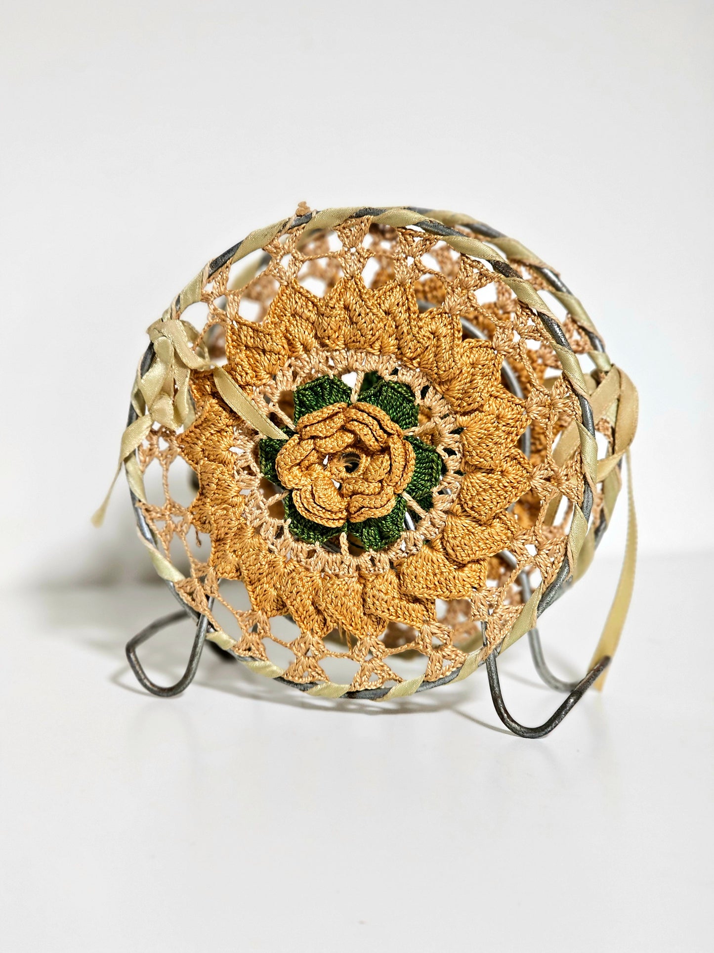 1950's Crocheted Napkin Holder