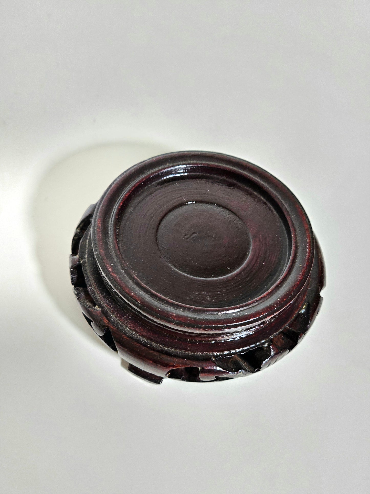 2.5" Carved Bud Vase Stand
