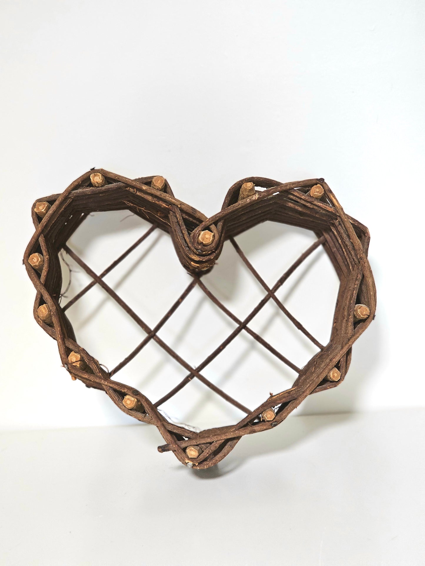 Heart-shaped Wicker Twig Basket