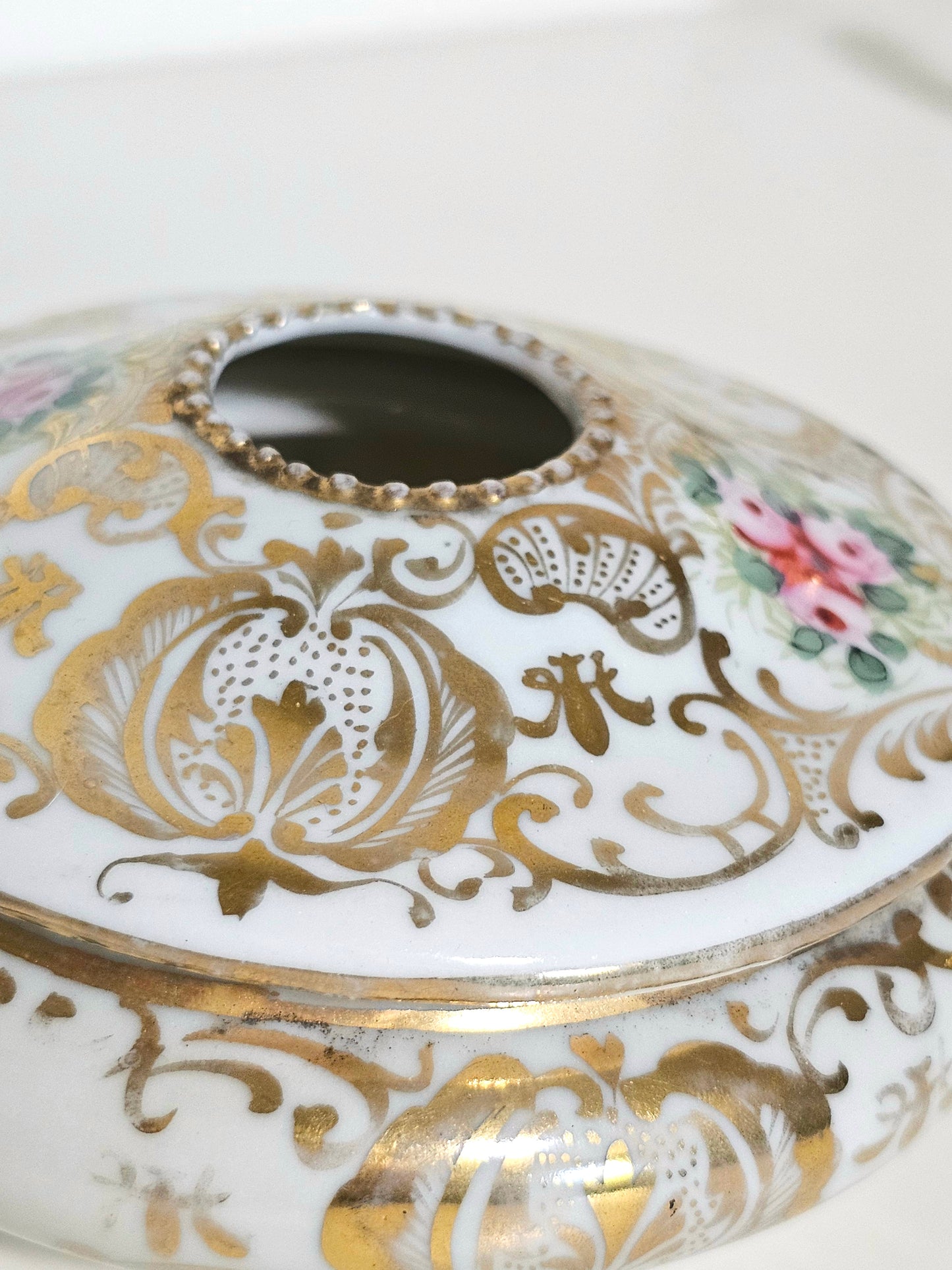 Handpainted Porcelain Victorian Hair Receiver