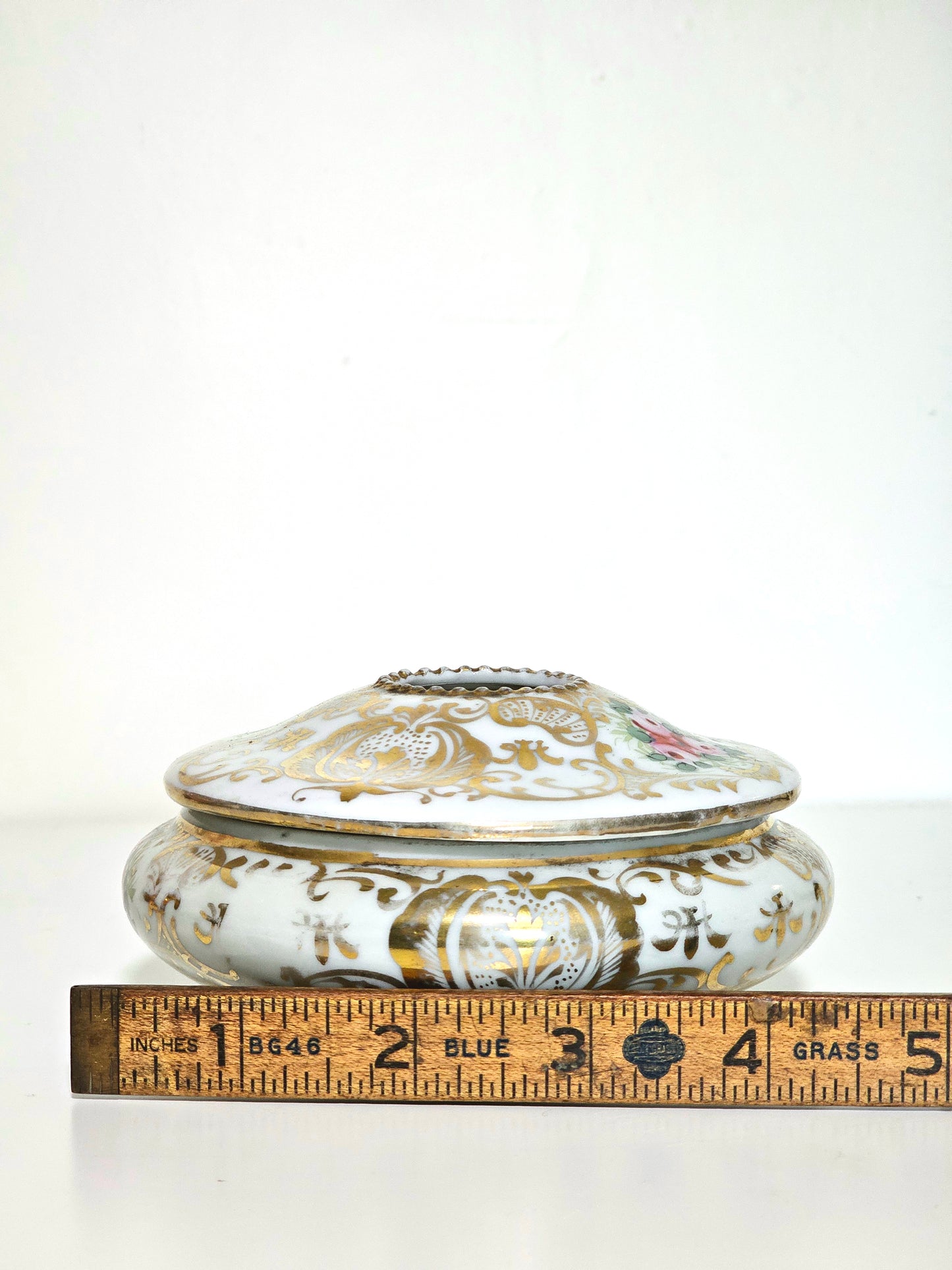 Handpainted Porcelain Victorian Hair Receiver