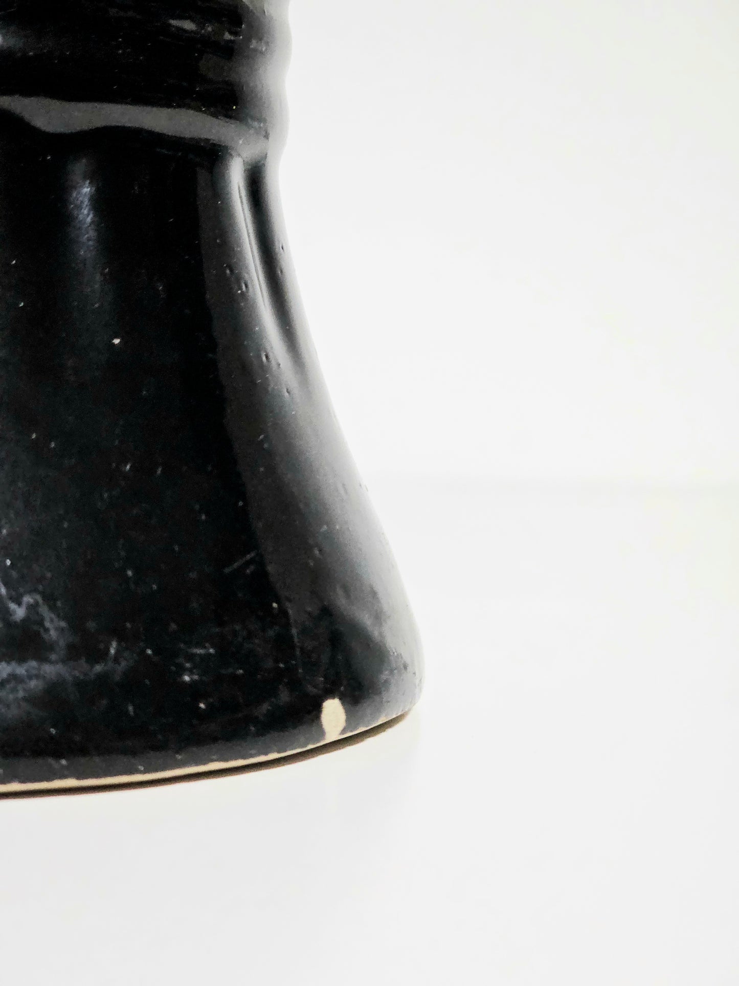 Monmouth Western Stonewear Icebox Vase