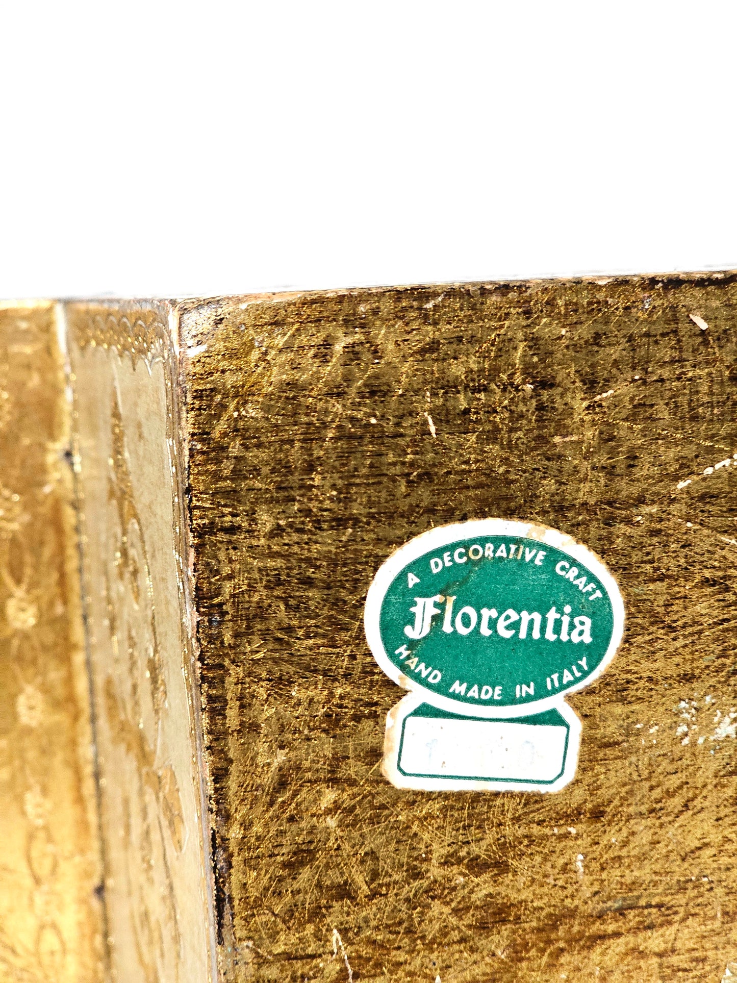 Italian Florentine Gilt Tissue Box