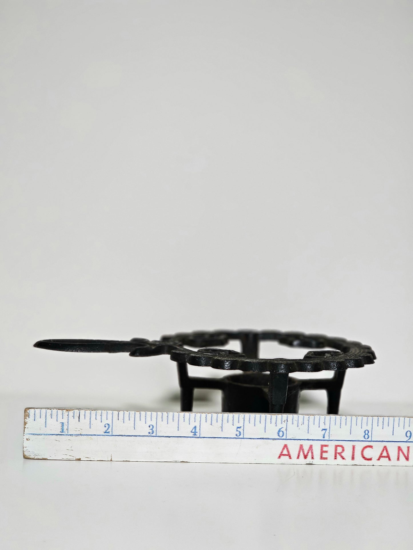 Wilton Cast Iron Tealight Warming Trivet