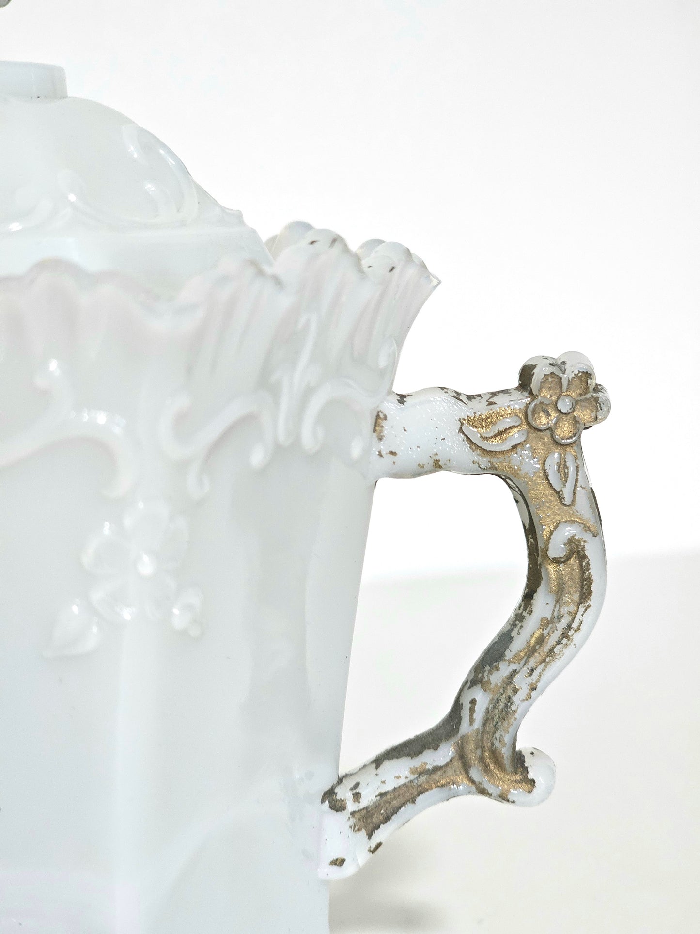 Antique Westmoreland Milk Glass Sugar Bowl