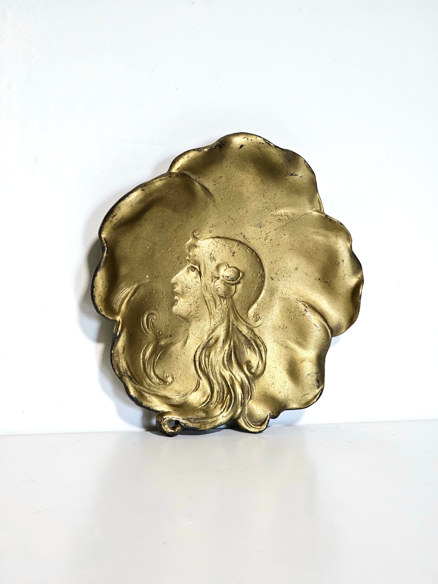 Antique Art Nouveau Cameo Ashtray
