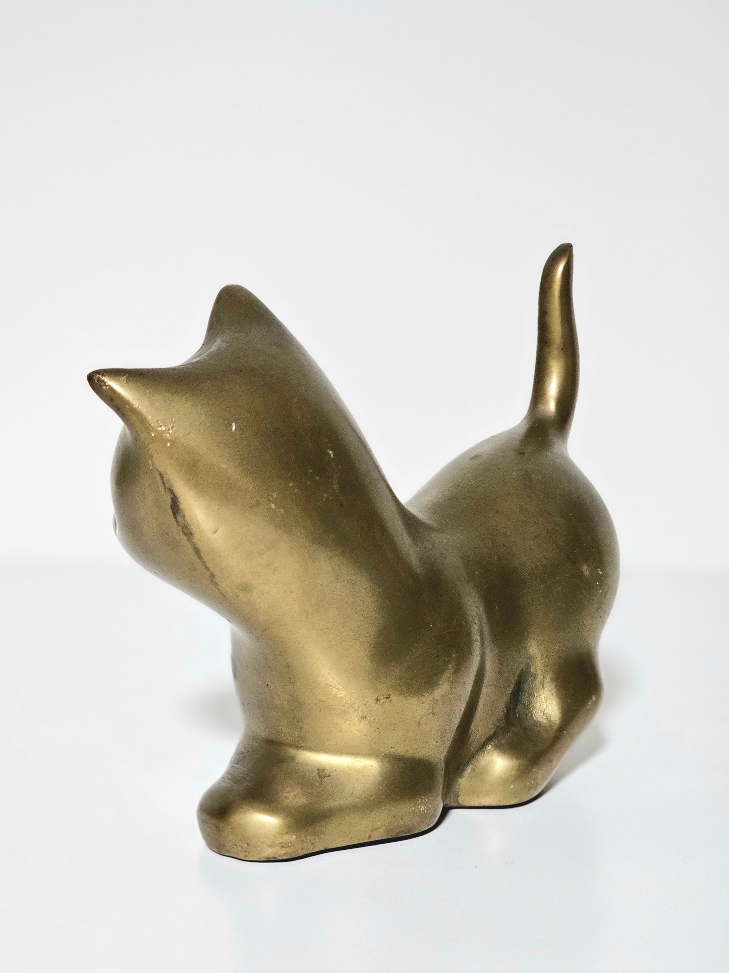 Medium Brass Cat Ring Holder