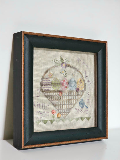 Needlepoint "Little Eggs" Easter Crewel