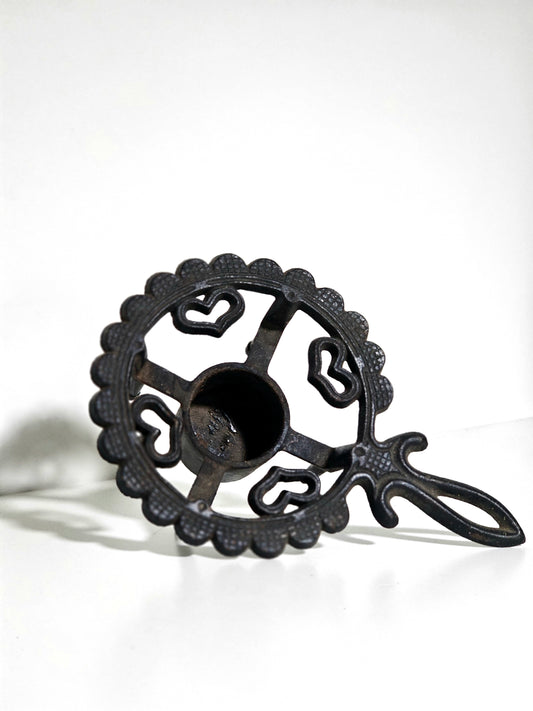 Wilton Cast Iron Tealight Warming Trivet