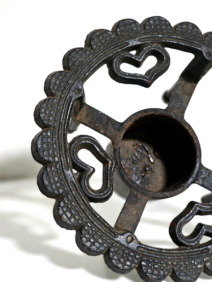 Wilton Cast Iron Tealight Warming Trivet
