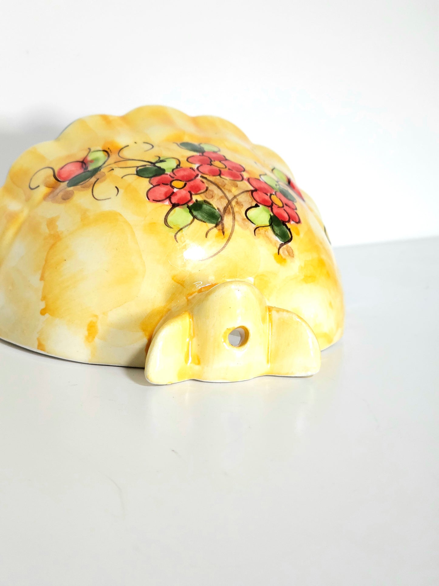 Painted Mojalica Wall Pocket