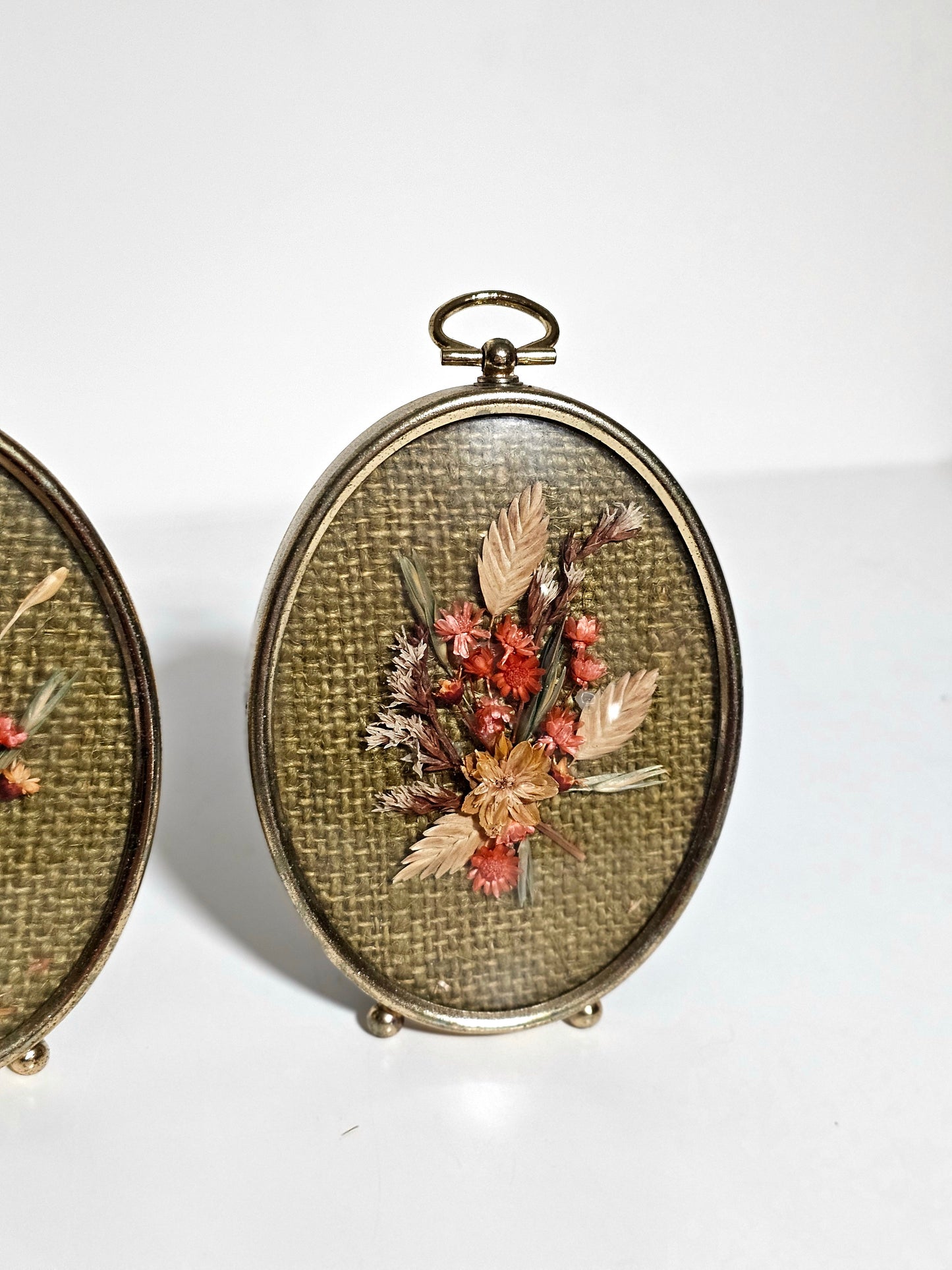 Handmade Dried Flower Convex Oval Frame Art Pair