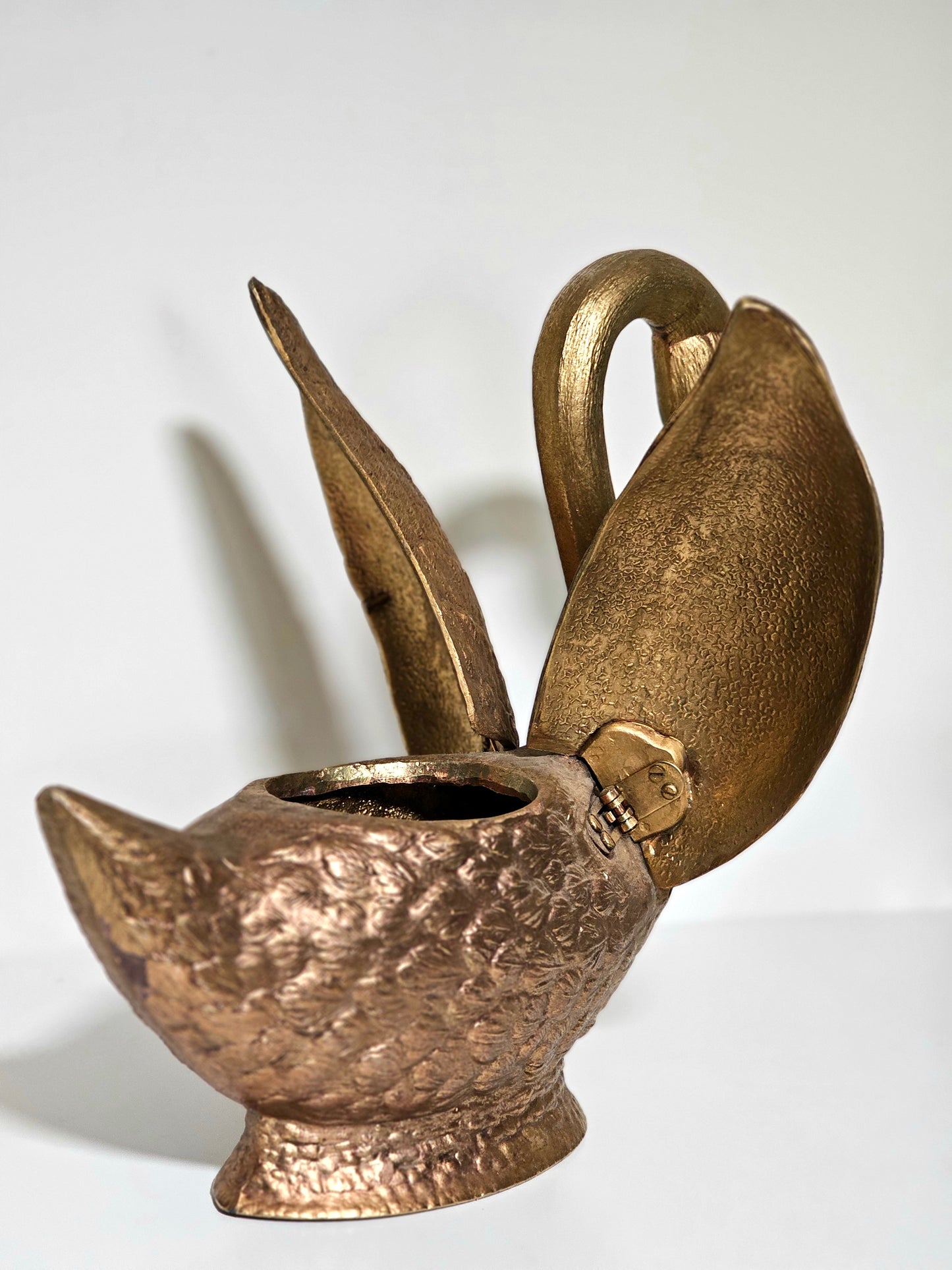 Heavy Metal Hinged Wing Swan Planter